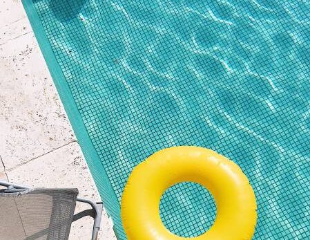 Comment&#x20;bien&#x20;s&amp;&#x23;8217&#x3B;occuper&#x20;de&#x20;l&amp;&#x23;8217&#x3B;eau&#x20;de&#x20;ma&#x20;piscine&#x20;pour&#x20;la&#x20;garder&#x20;en&#x20;bon&#x20;&#x00E9;tat&#x20;&#x3F;