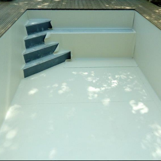 Faire&#x20;r&#x00E9;nover&#x20;ma&#x20;piscine&#x20;pour&#x20;changement&#x20;de&#x20;liner&#x20;sur&#x20;le&#x20;bassin&#x20;d&amp;&#x23;8217&#x3B;arcachon