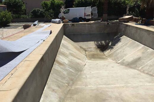 Faire&#x20;r&#x00E9;nover&#x20;ma&#x20;piscine&#x20;pour&#x20;changement&#x20;de&#x20;liner&#x20;&#x00E0;&#x20;Merignac